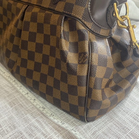 Louis Vuitton Trevi Damier PM - Picture 7 of 9